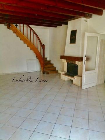 Ensemble immobilier proche de MARMANDE maison P5 de 140 m² - Terrain de 235,00 m²