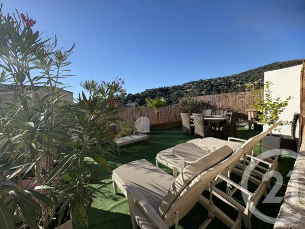 Appartement T4 à vendre  4 pièces - 80,20 m 2   BORMES LES MIMOSAS  - 83