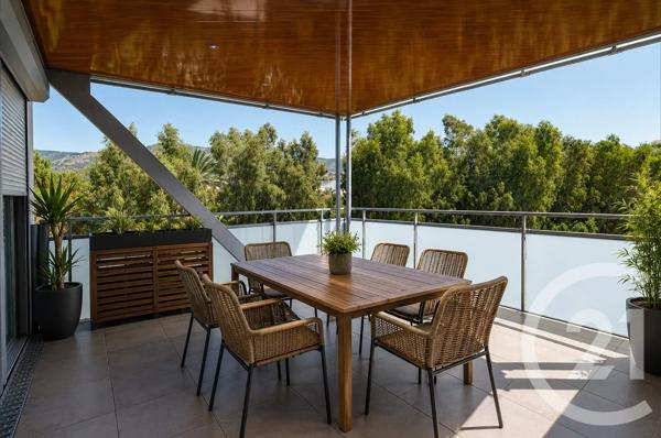 Appartement T4 à vendre  4 pièces - 80,20 m 2   BORMES LES MIMOSAS  - 83