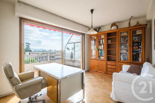 Appartement F4 à vendre  4 pièces - 92,34 m 2   NICE  - 06