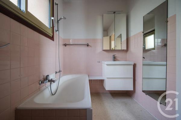Appartement F4 à vendre  4 pièces - 92,34 m 2   NICE  - 06