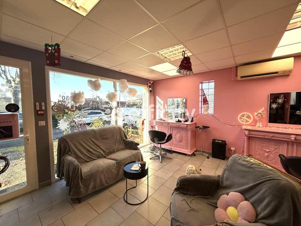 Local Commercial 3 pièces - 84 m²