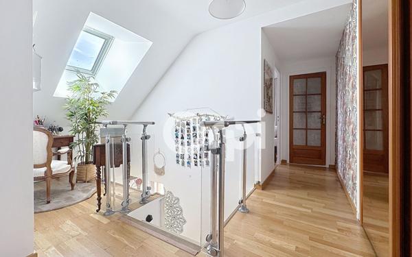 Maison à vendre    5 pièces • 153 m2 Jaux