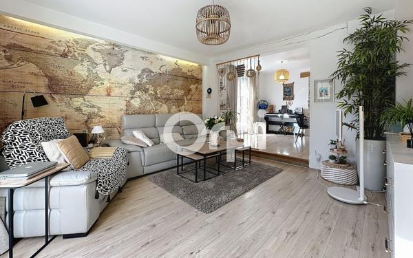 Maison à vendre    5 pièces • 153 m2 Jaux