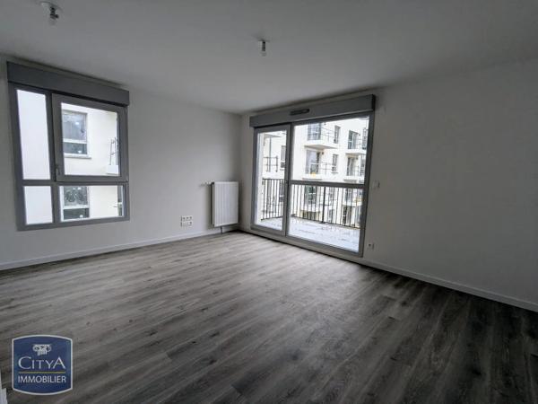 Appartement à louer 3 pièces 52.28m² Dijon (21000)