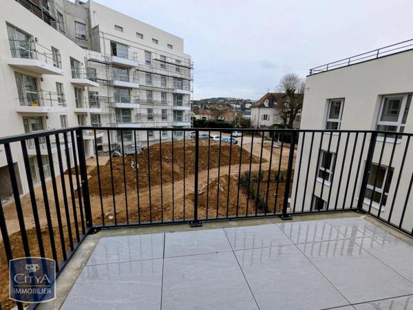 Appartement à louer 3 pièces 52.28m² Dijon (21000)