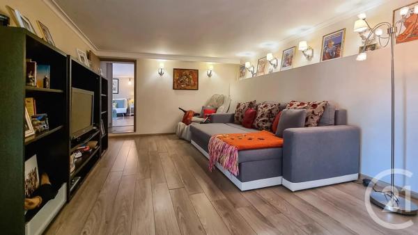 Maison à vendre  12 pièces - 377 m 2   LE CANNET  - 06