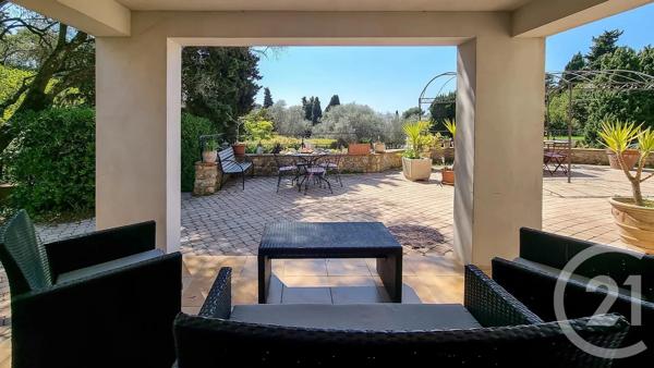Maison à vendre  12 pièces - 377 m 2   LE CANNET  - 06