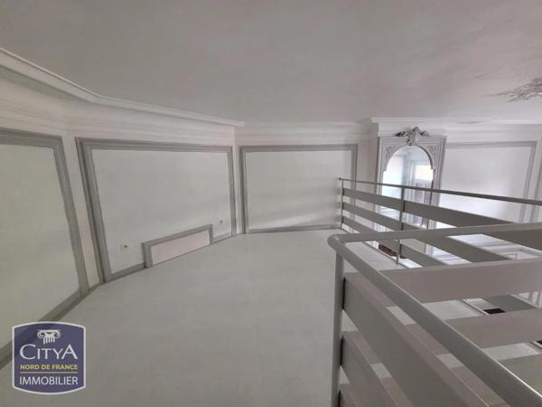 Appartement à louer 2 pièces 68.66m² Fresnes-sur-Escaut (59970)