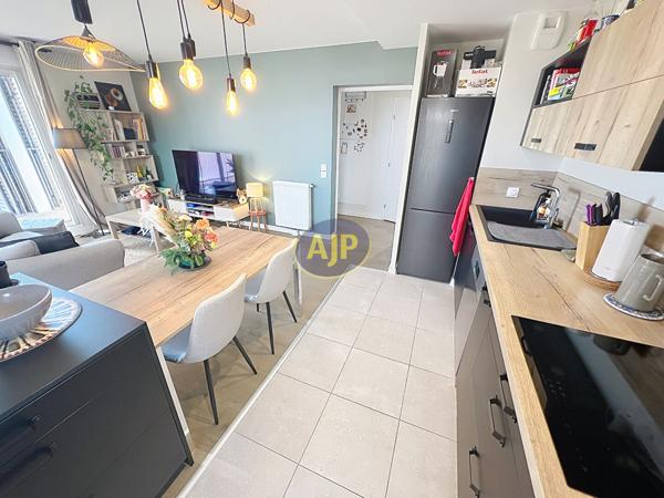 Appartement à vendre Merignac - 3 pièces, 60m² avec 2 chambre(s) à 282 400€ - AJP Immobilier Mérignac