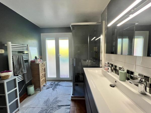 Maison à vendre    5 pièces • 136 m2 Saint-Cyprien