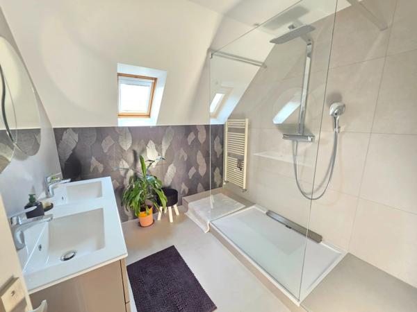 Maison à vendre 5 pièces LA CELLE SAINT CLOUD (78)