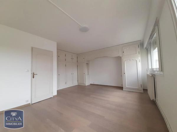 Appartement à louer 3 pièces 93.62m² Pau (64000)
