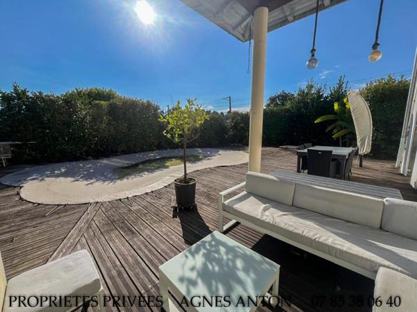 MAISON DE MAITRE 225M² 6 CHAMBRES SUR TERRAIN DE 2550M² AVEC GRANGES ET PISCINE