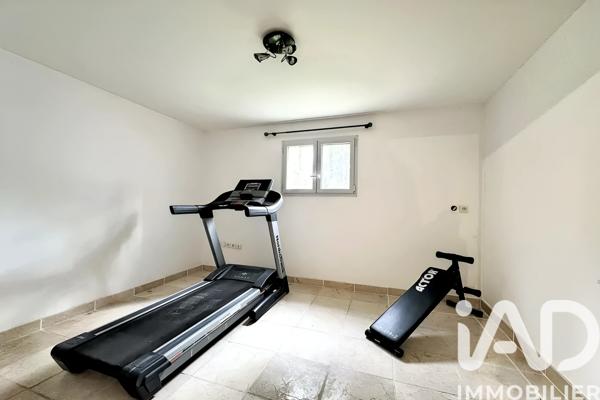 Maison à vendre 9 pièces 170 m² Verrières-le-Buisson