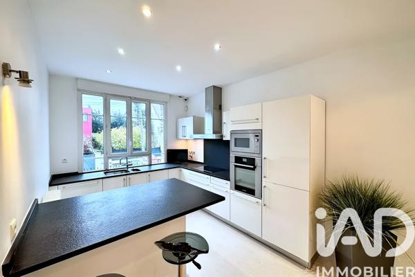 Maison à vendre 9 pièces 170 m² Verrières-le-Buisson