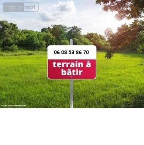 Terrain à Batir à vendre à Foëcy dans le Cher (18500), ref : 142140M