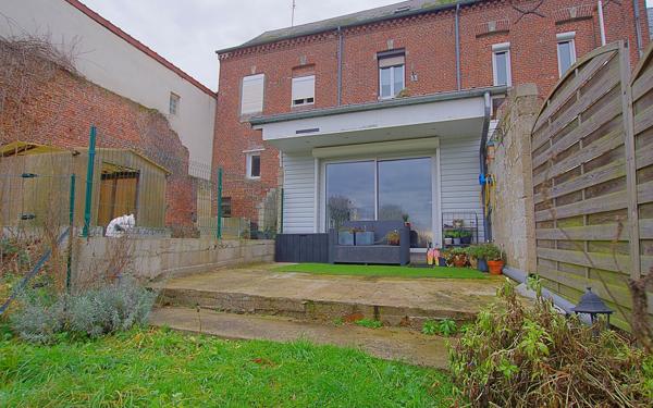 Maison à vendre    3 pièces •  Nesle