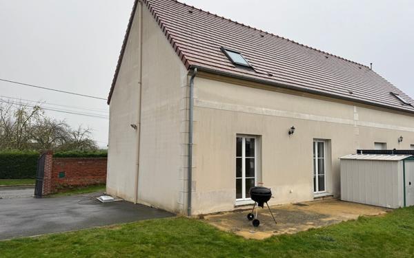 Maison à louer    2 pièces •  Gannes