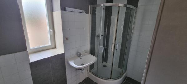 Maison Montblanc 7 pièce(s) 140 m2 avec 200 m² de garage