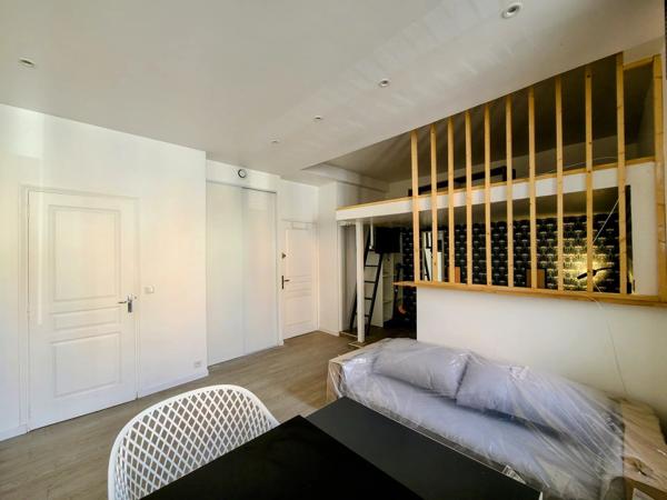 Vente Appartement 2 pièces 49 m2 à Nice