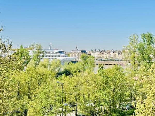 Appartement d'exception 1ere ligne Garonne