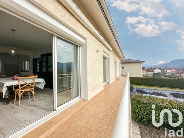 Maison à vendre 11 pièces 258 m² Saint-Jean-d'Aigues-Vives