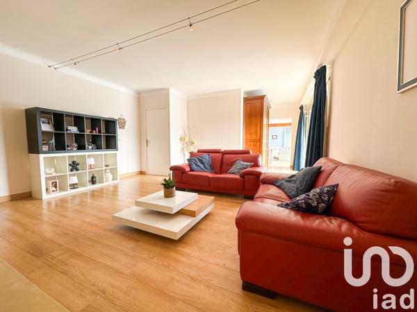 Maison à vendre 11 pièces 258 m² Saint-Jean-d'Aigues-Vives