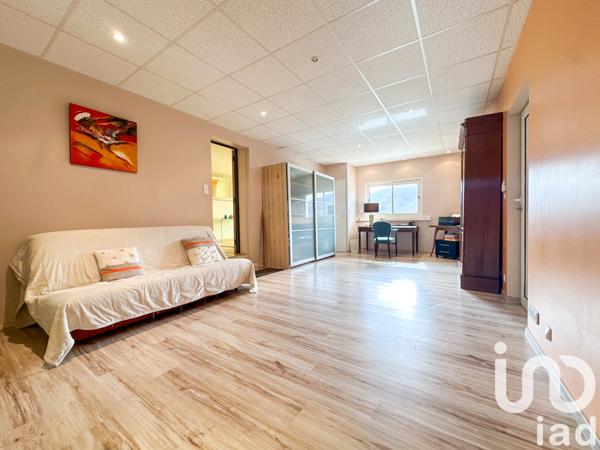 Maison à vendre 11 pièces 258 m² Saint-Jean-d'Aigues-Vives