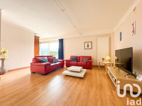 Maison à vendre 11 pièces 258 m² Saint-Jean-d'Aigues-Vives