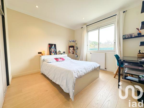 Maison à vendre 11 pièces 258 m² Saint-Jean-d'Aigues-Vives