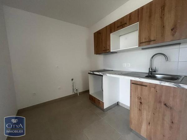 Appartement à louer 3 pièces 63.3m² Rodilhan (30230)