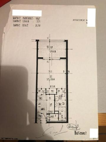 Appartement Sanary 1 pièce 18.60 m2 avec loggia 5,5 m2 - parking - Accès mer
