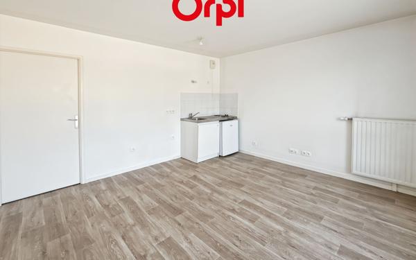 Appartement à vendre    1 pièce •  Corbeil-Essonnes