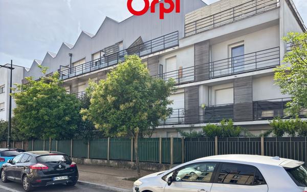 Appartement à vendre    1 pièce •  Corbeil-Essonnes