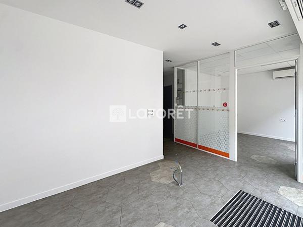 Location local commercial Vesoul - 59 m² - 820 €/mois