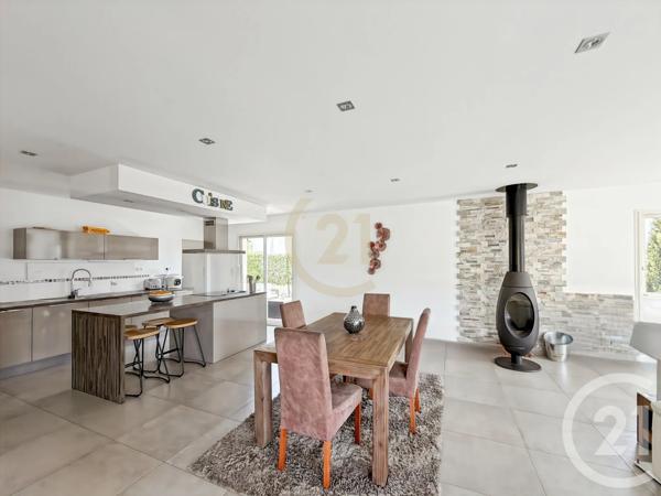 Maison à vendre  7 pièces - 156,50 m 2   CALENZANA  - 202
