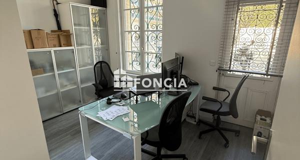 À vendre Local commercial 110 m² - Niort 79000