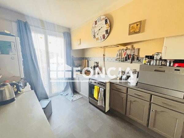 À vendre Appartement 4 pièces 72 m² - La Seyne-sur-mer 83500