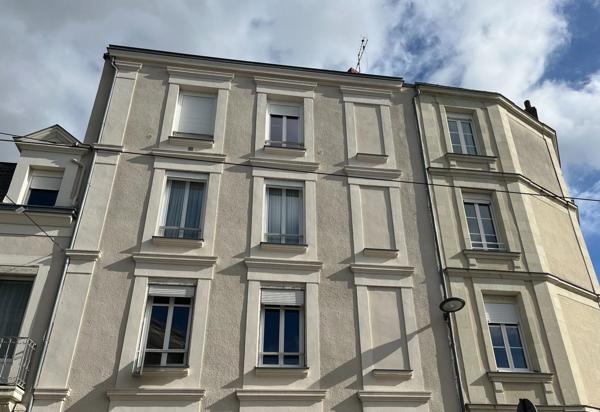 Ensemble de deux lots Angers Lafayette : T2 et studio.