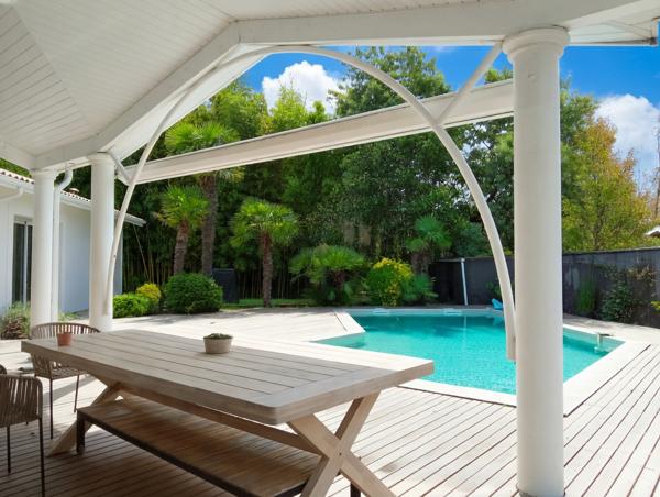 Maison Bruges 7 pièce(s) 220 m2