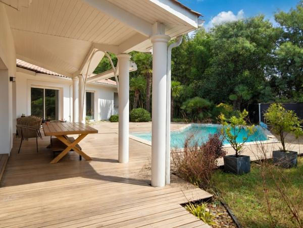 Maison Bruges 7 pièce(s) 220 m2