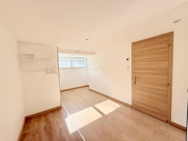 Maison Houilles 104.42 m2 584 000 € ** - Référence 7152