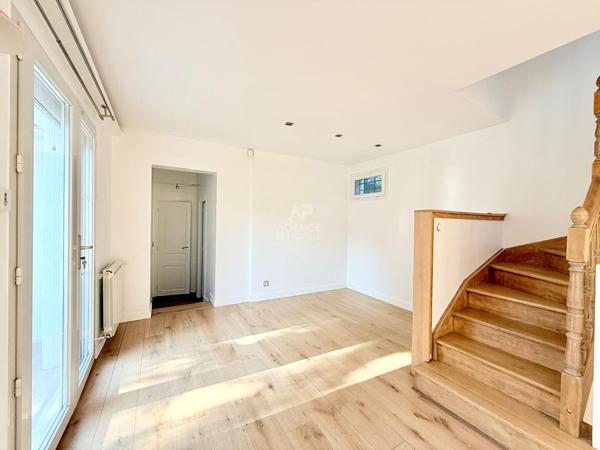 Maison Houilles 104.42 m2 584 000 € ** - Référence 7152