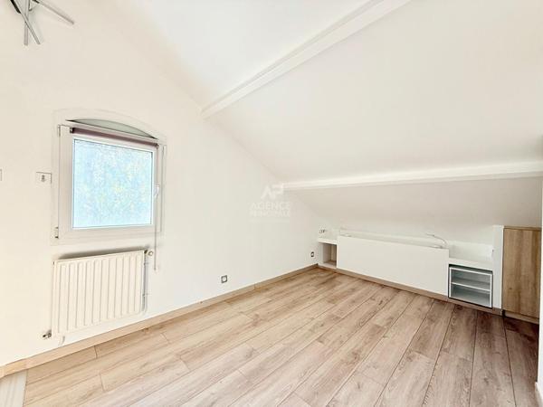 Maison Houilles 104.42 m2 584 000 € ** - Référence 7152