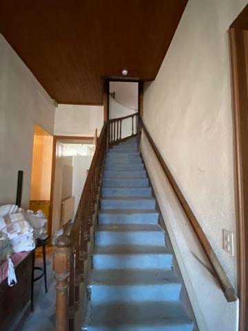 Dpt Ain (01), à vendre NURIEUX VOLOGNAT Ancien Hotel-Restaurant - Terrain de 1 338,00 m²