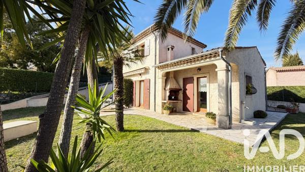 Maison à vendre 4 pièces 105 m² Châteauneuf-Grasse