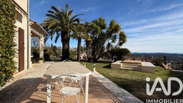 Maison à vendre 4 pièces 105 m² Châteauneuf-Grasse