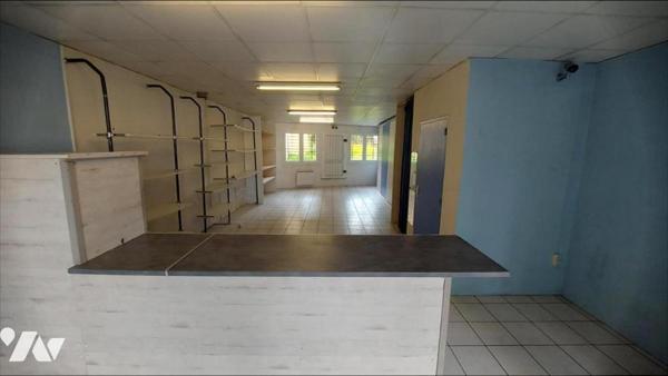 local pro 10 rue de Dole