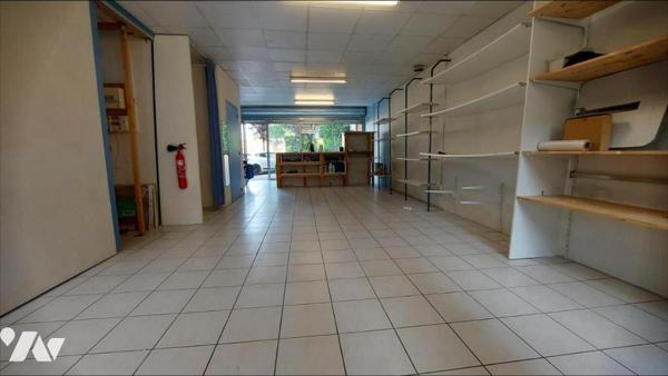 local pro 10 rue de Dole